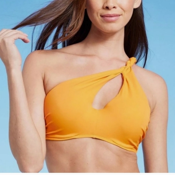 Shade & Shore Other - NWT Shade & Shore One Shoulder Braided Strap Bikini Top Yellow 34c